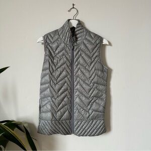 Electric Yoga Ultra Light Grey Vest Size S